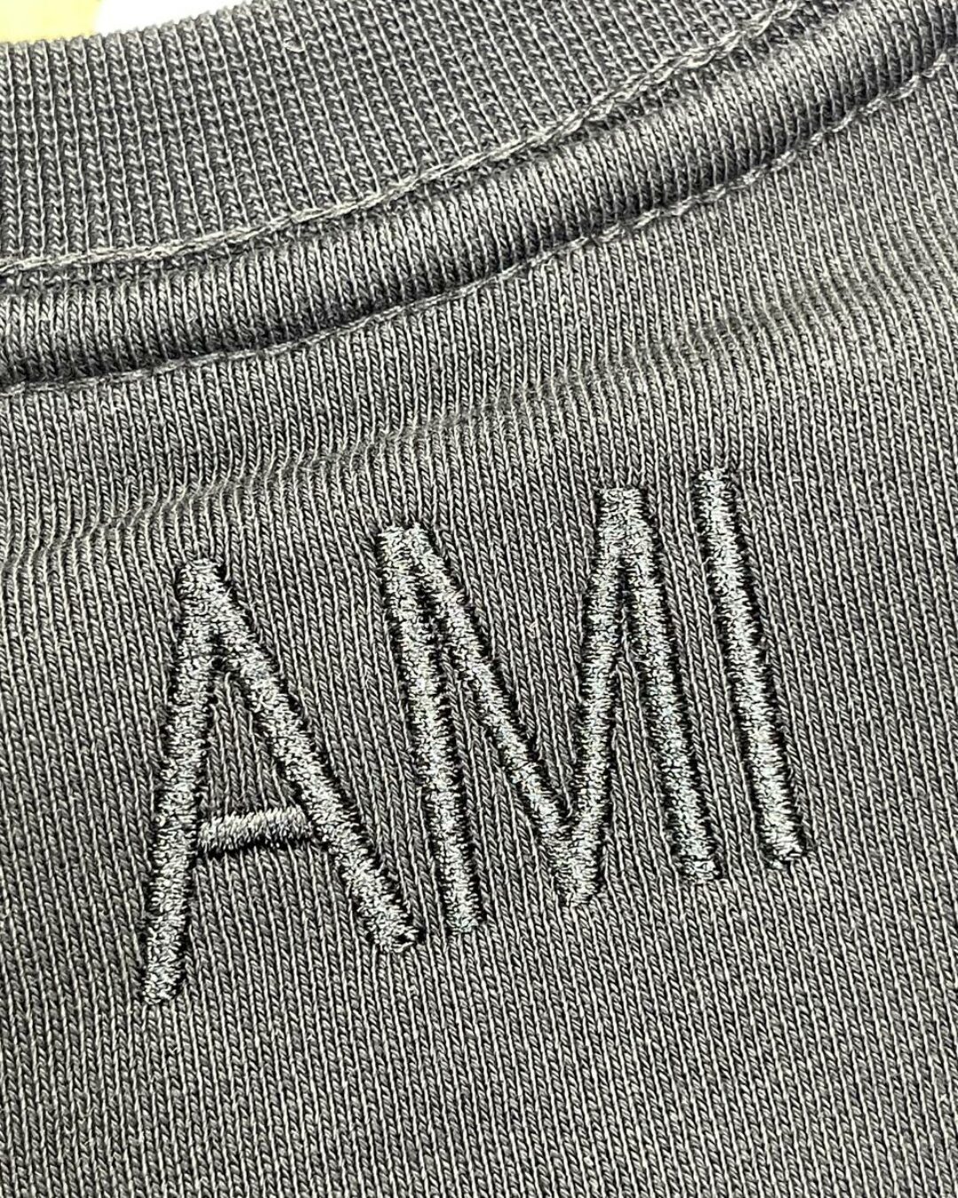 Кофта Ami — изображение 9
