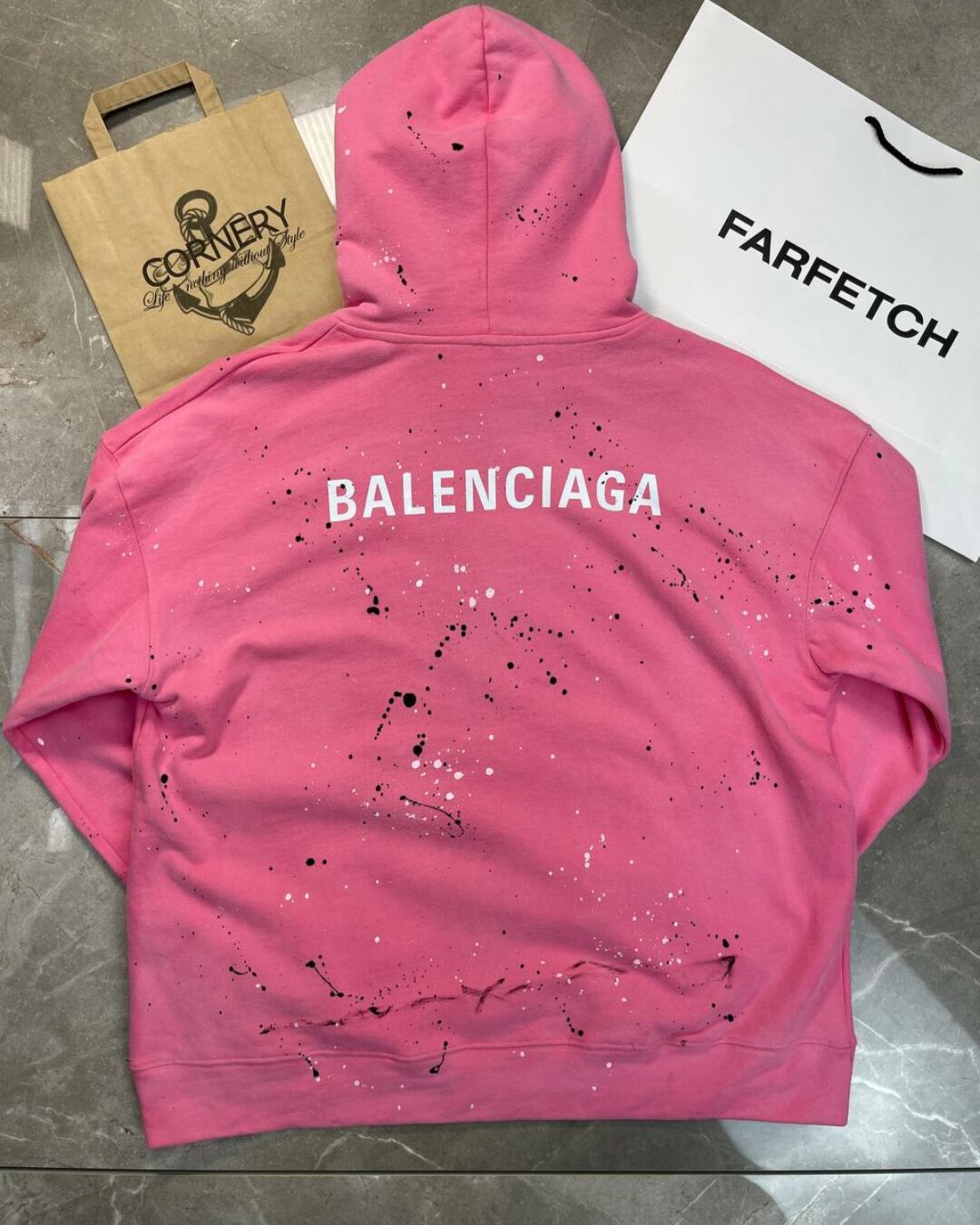 Худи Balenciaga — изображение 2