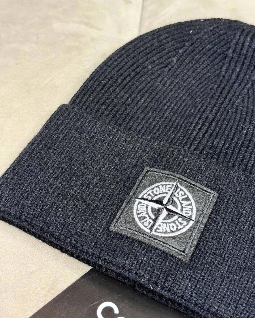Шапка Stone Island — изображение 2