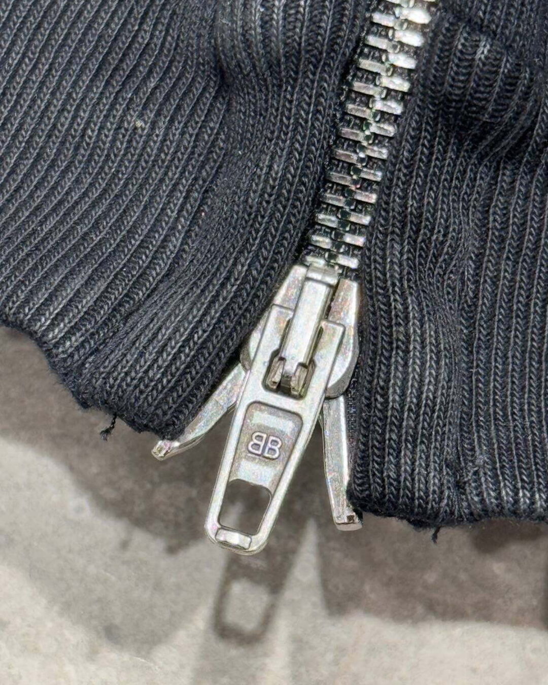 Zip-Худи Balenciaga — изображение 3