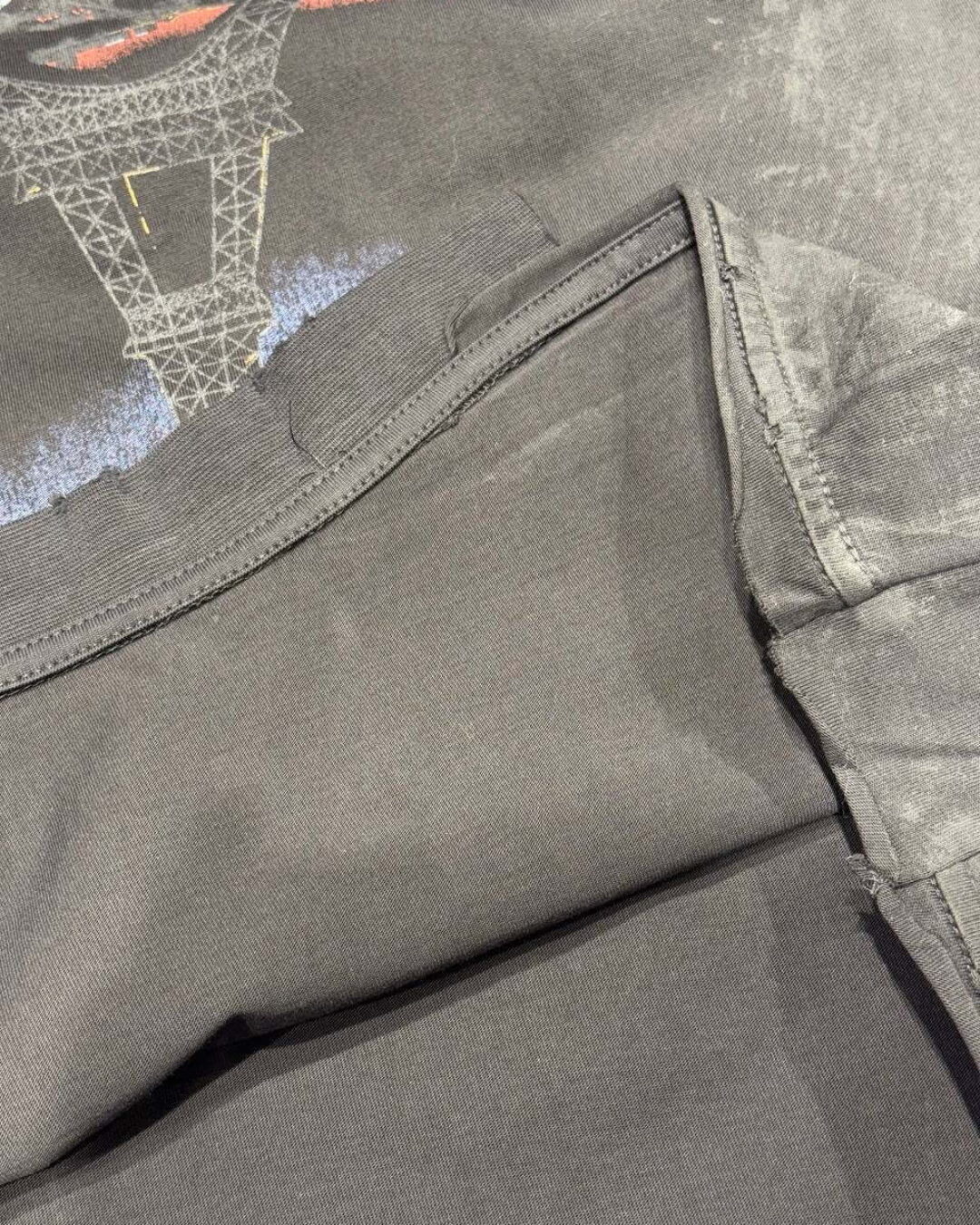 Футболка Balenciaga — изображение 6