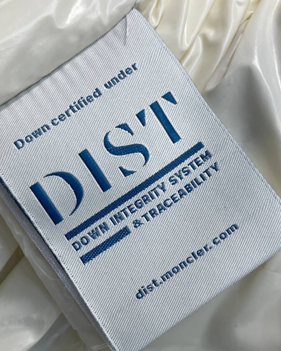 Пуховик Moncler Kids — изображение 9