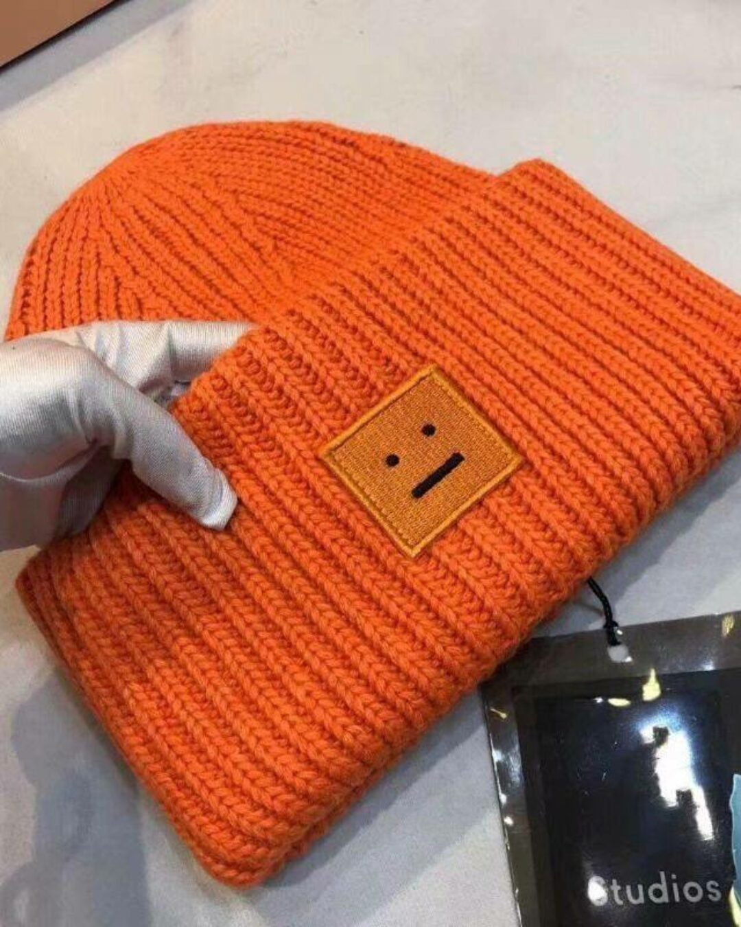 Шапка Acne Studios