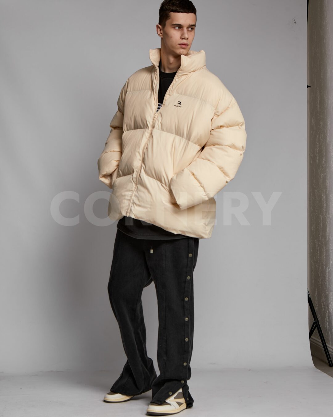 Пуховик Balenciaga — изображение 2