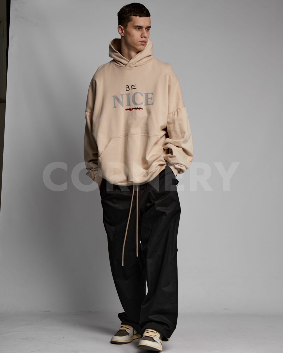 Худи Balenciaga — изображение 4