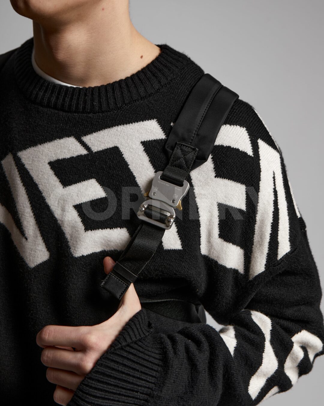 Свитер Vetements — изображение 4