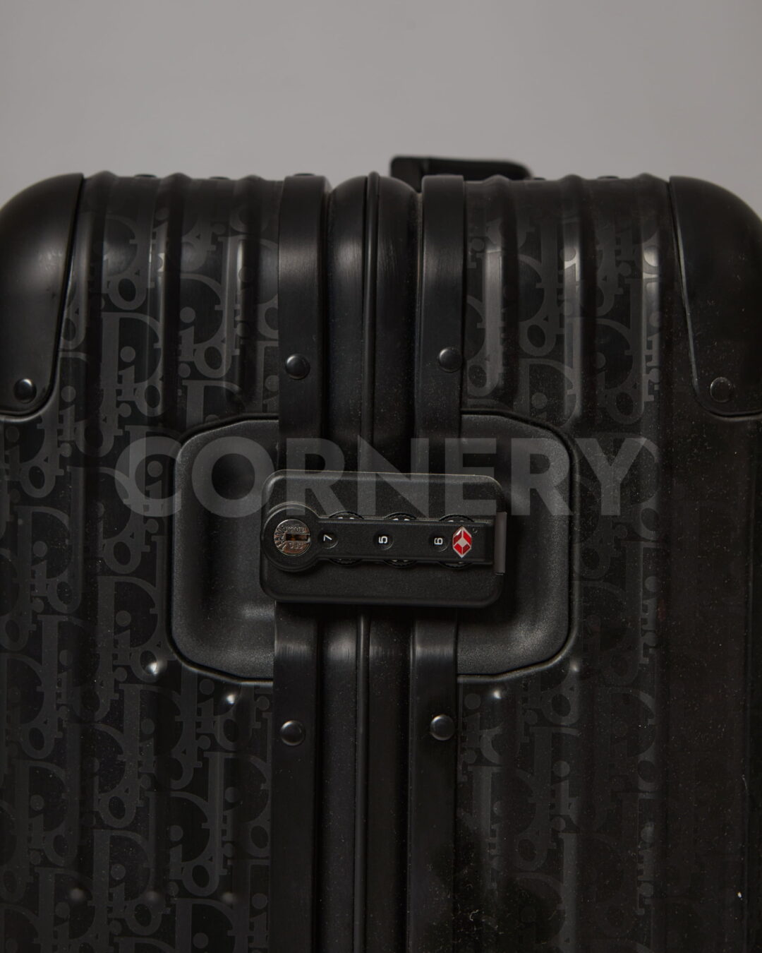 Чемодан Dior — изображение 6