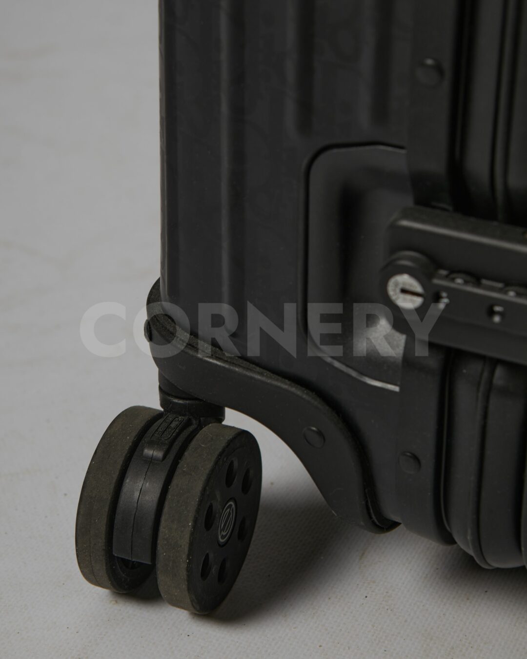 Чемодан Dior — изображение 7