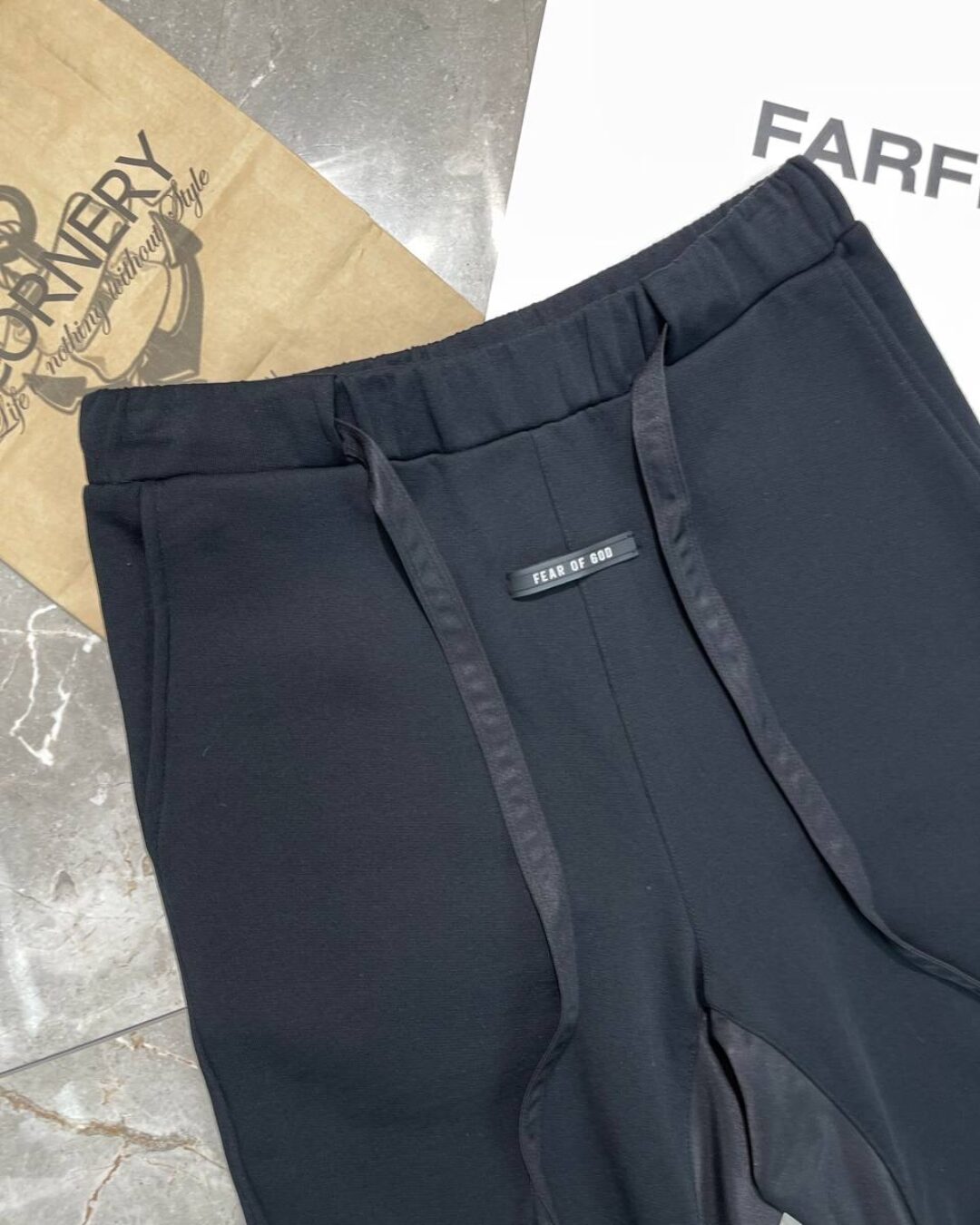 Спортивные Штаны Fear of God — изображение 3