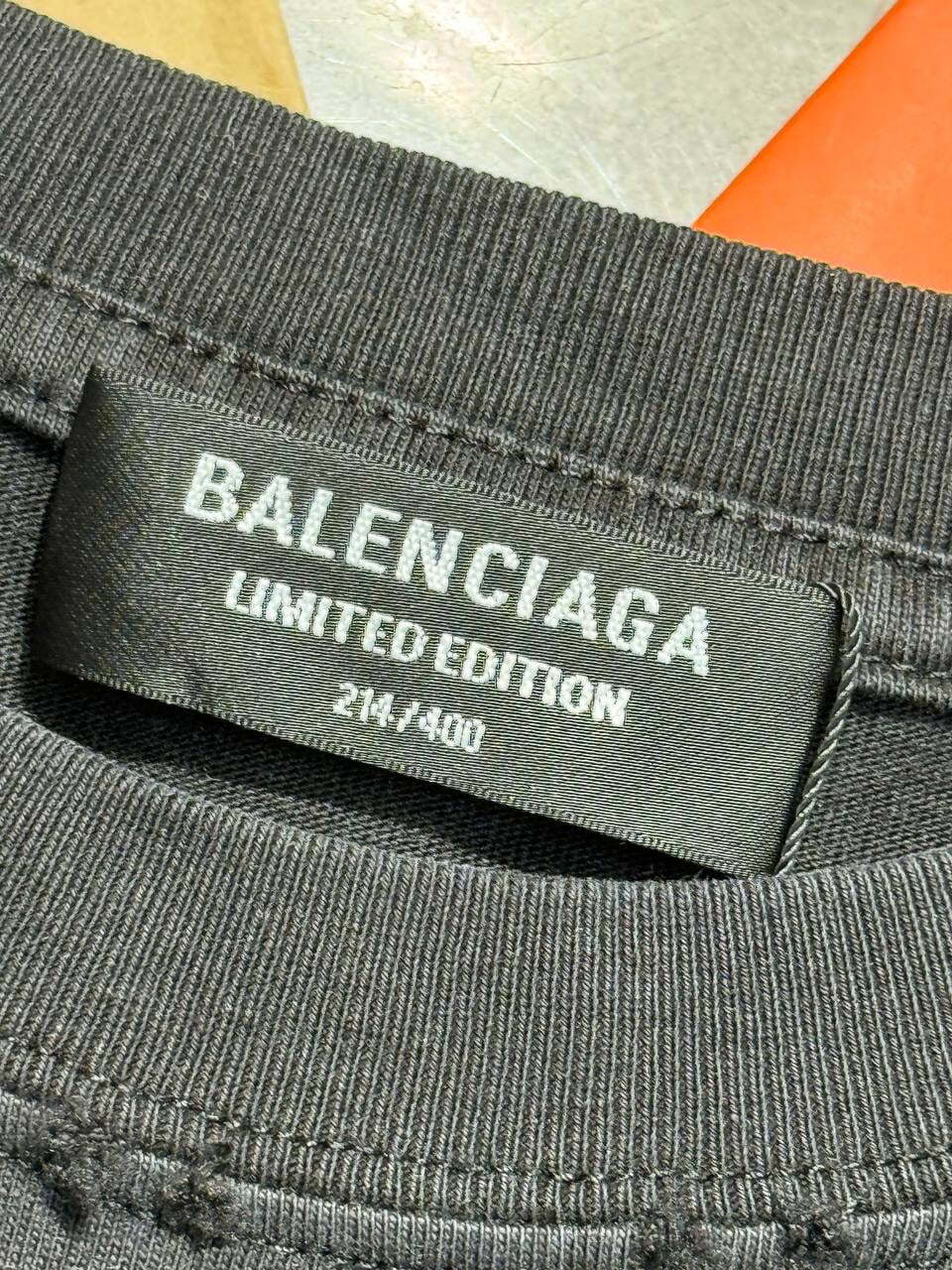 Футболка Balenciaga — фото 6