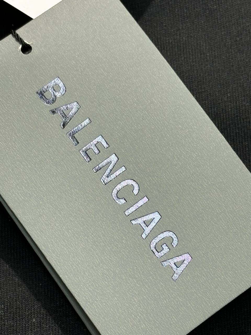 Футболка Balenciaga — фото 9