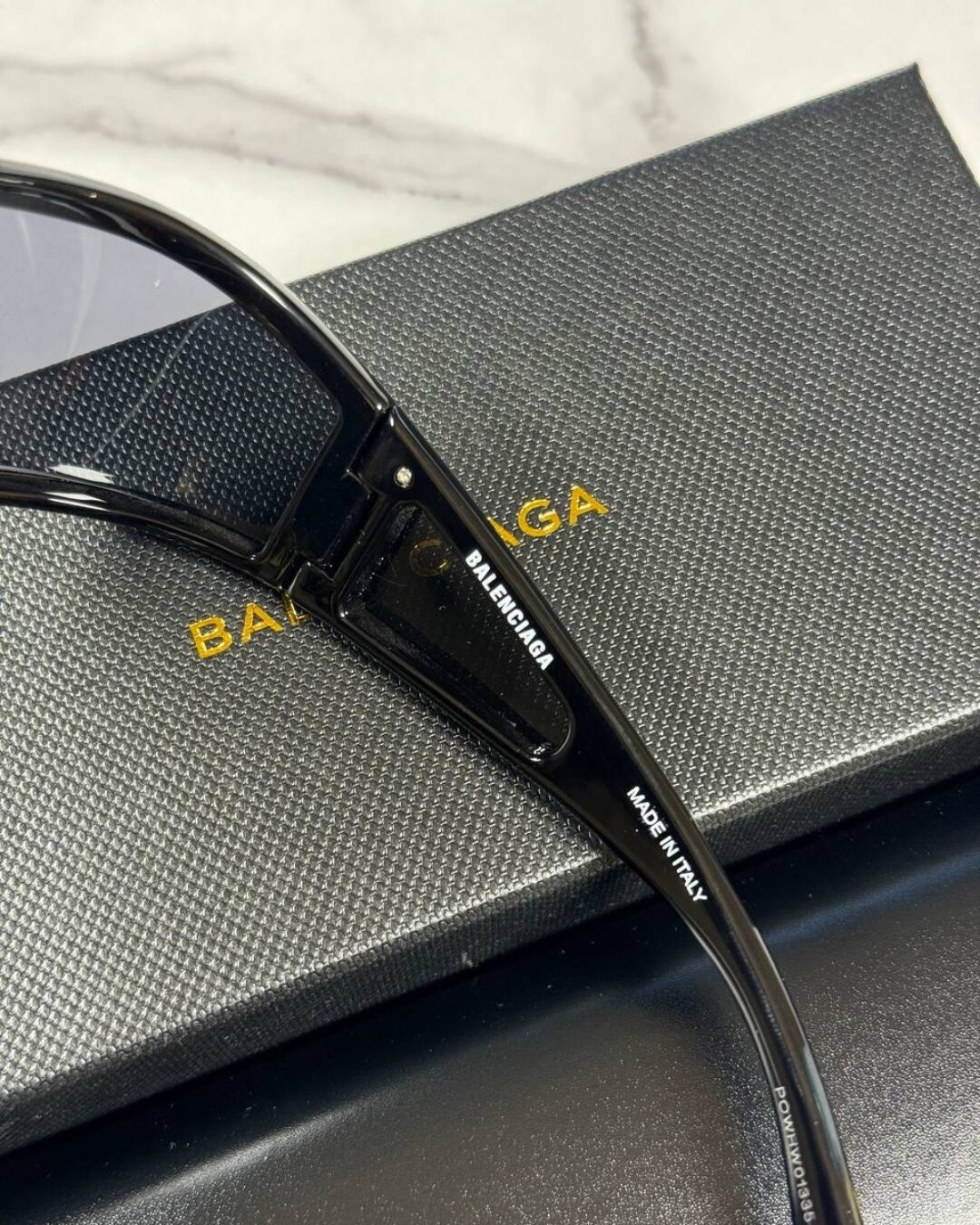 Очки Balenciaga — изображение 5