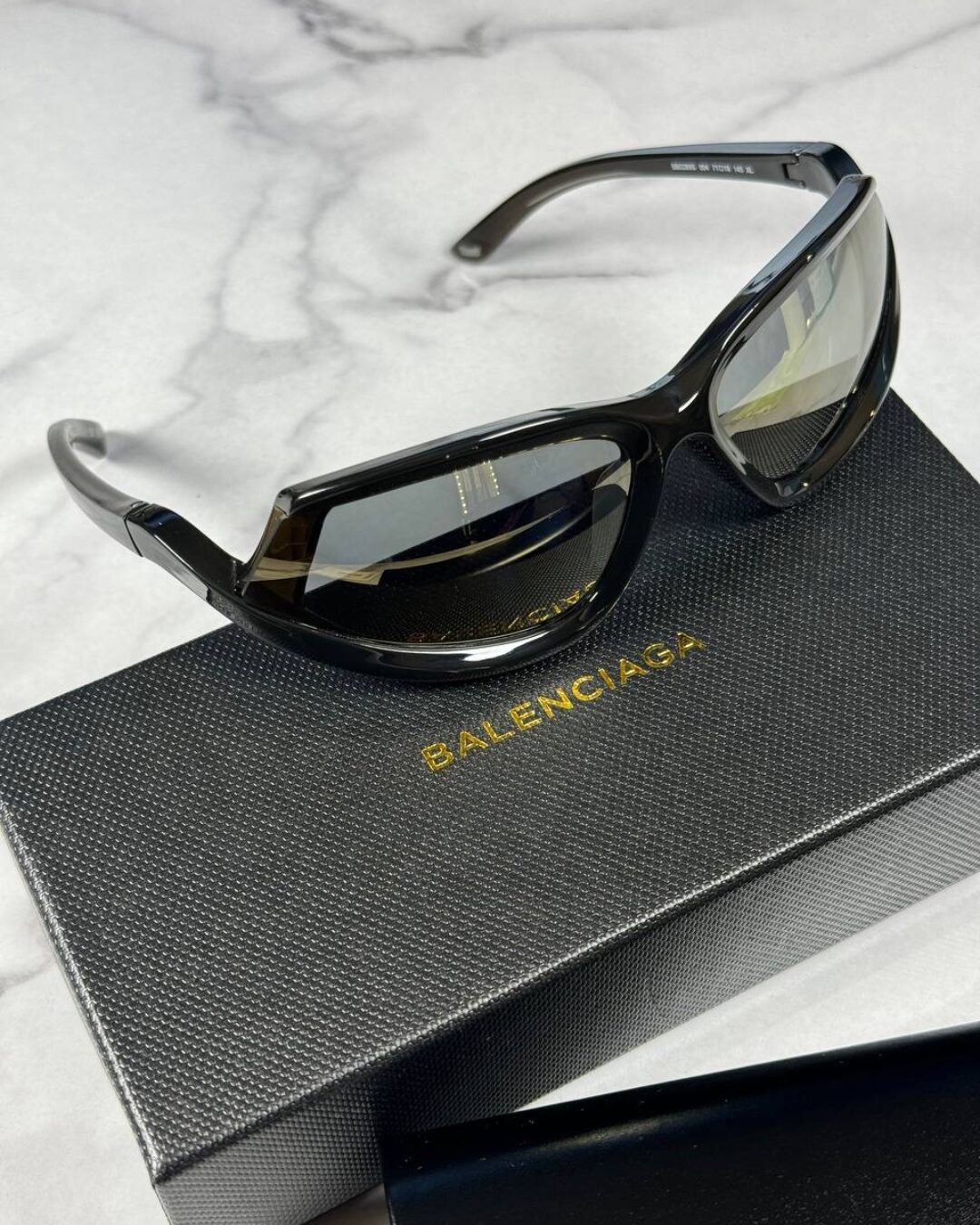 Очки Balenciaga