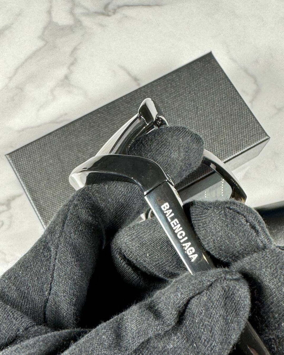 Очки Balenciaga — изображение 5