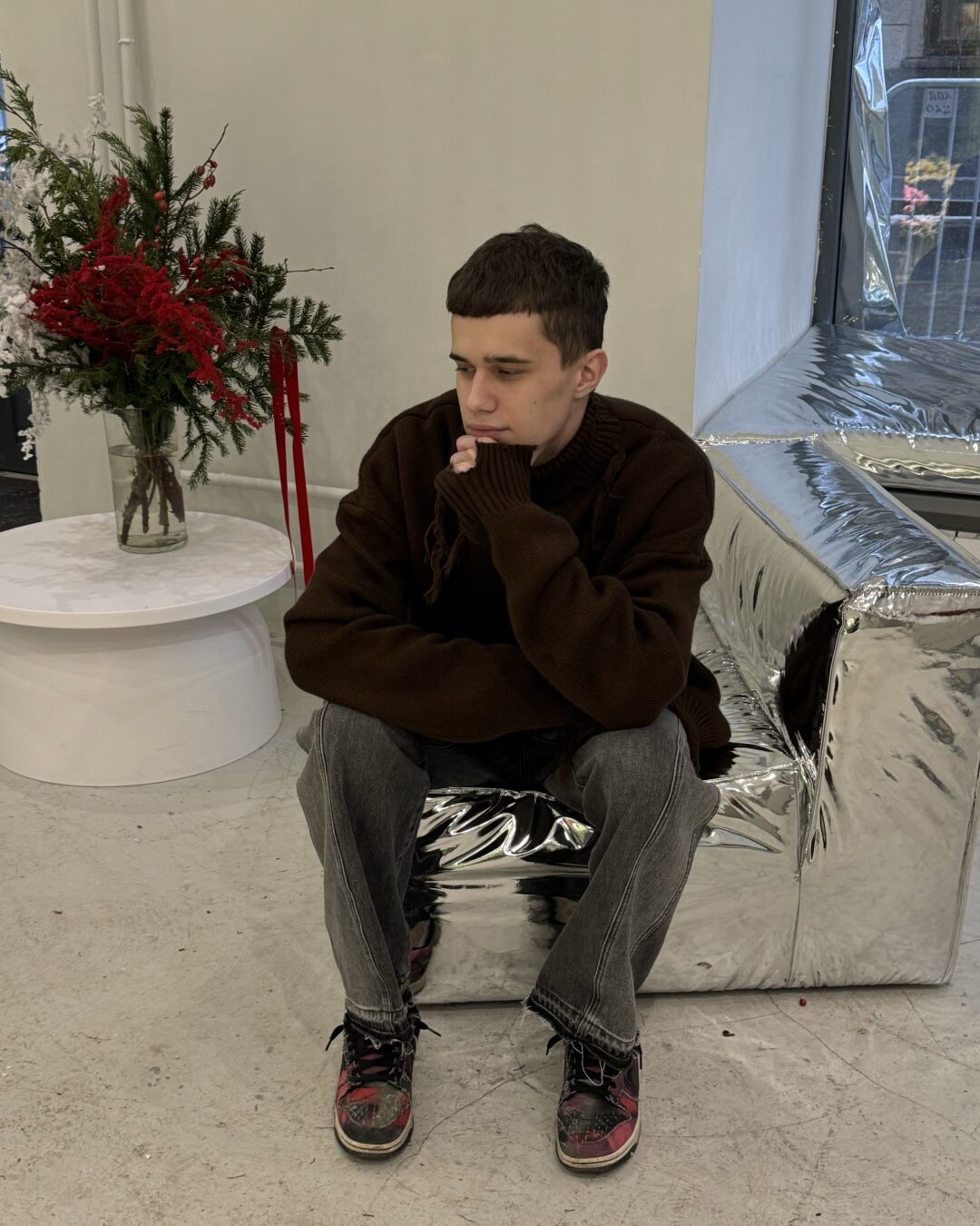 Свитер Vetements