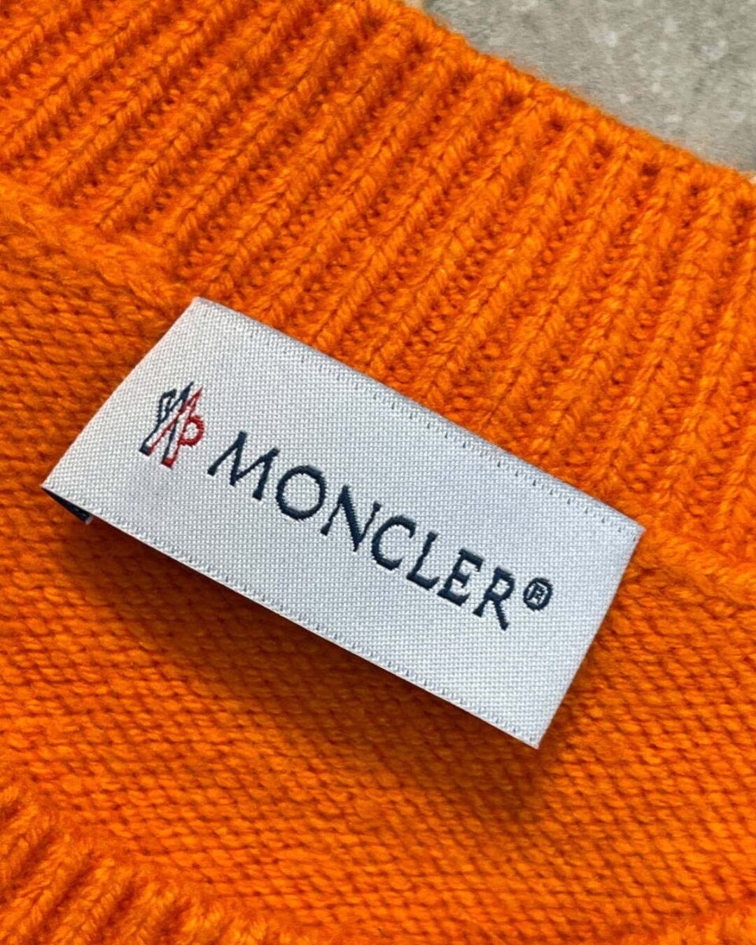 Свитер Moncler — изображение 6