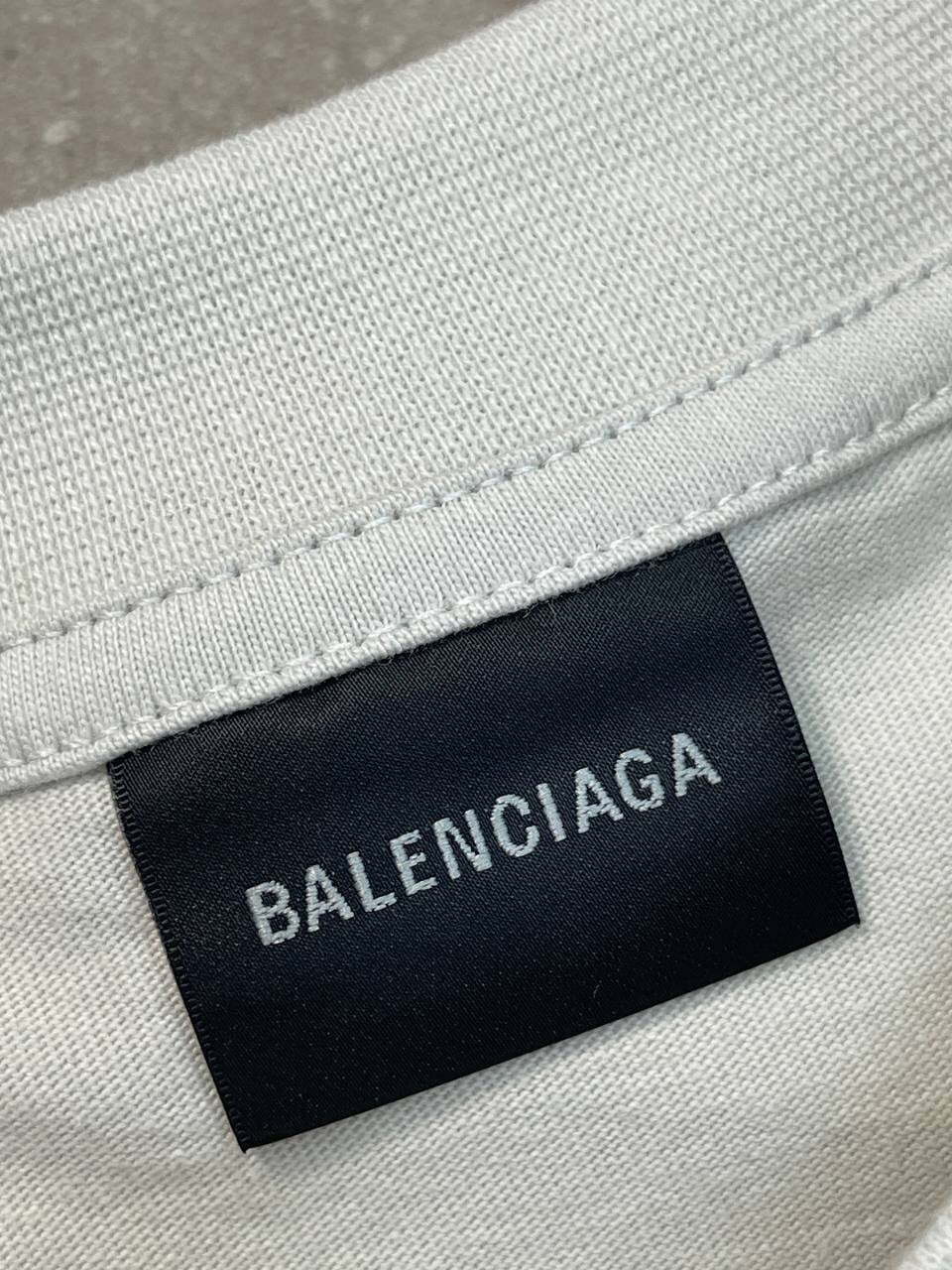 Футболка Balenciaga — фото 7