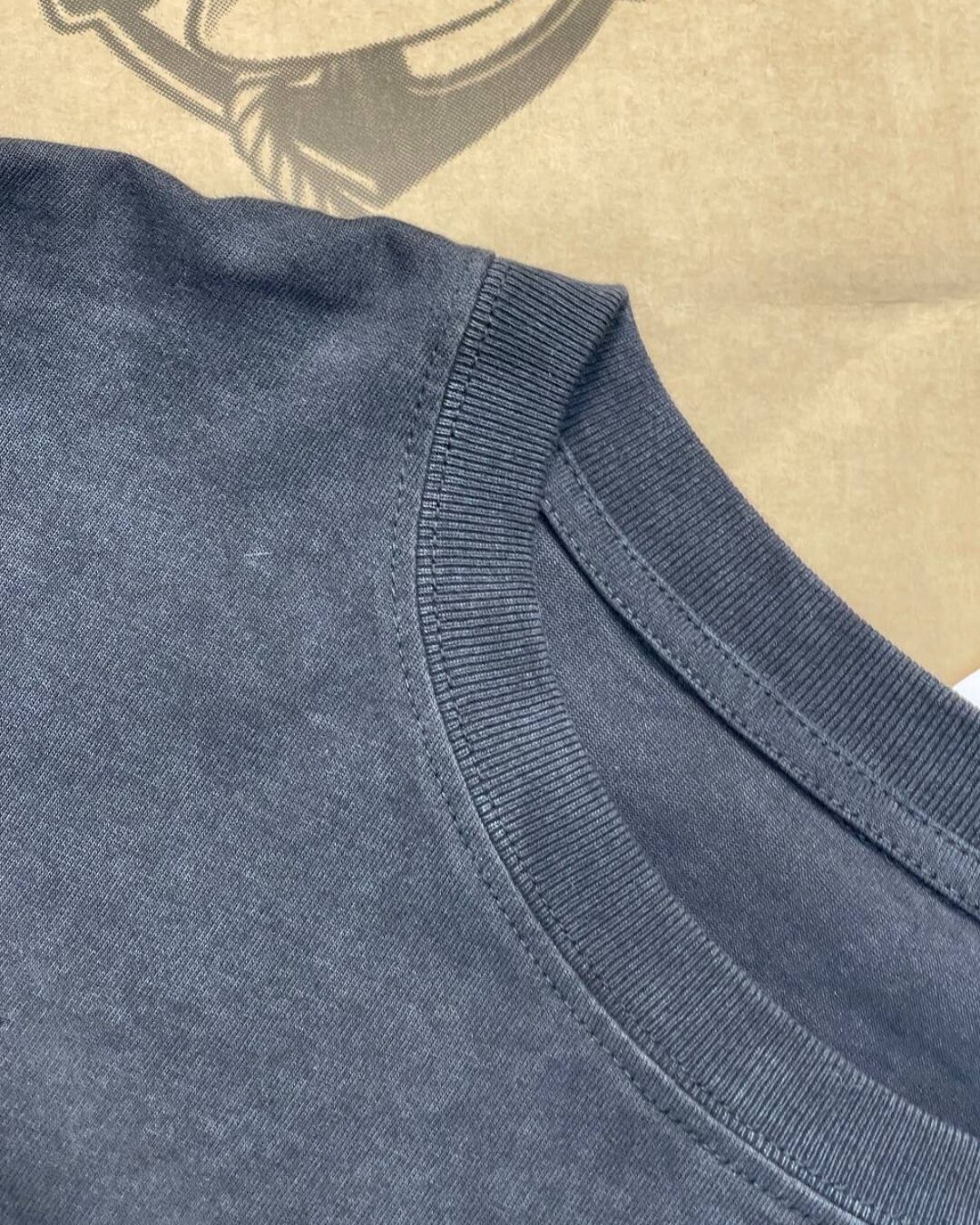 Кофта Balenciaga — изображение 7