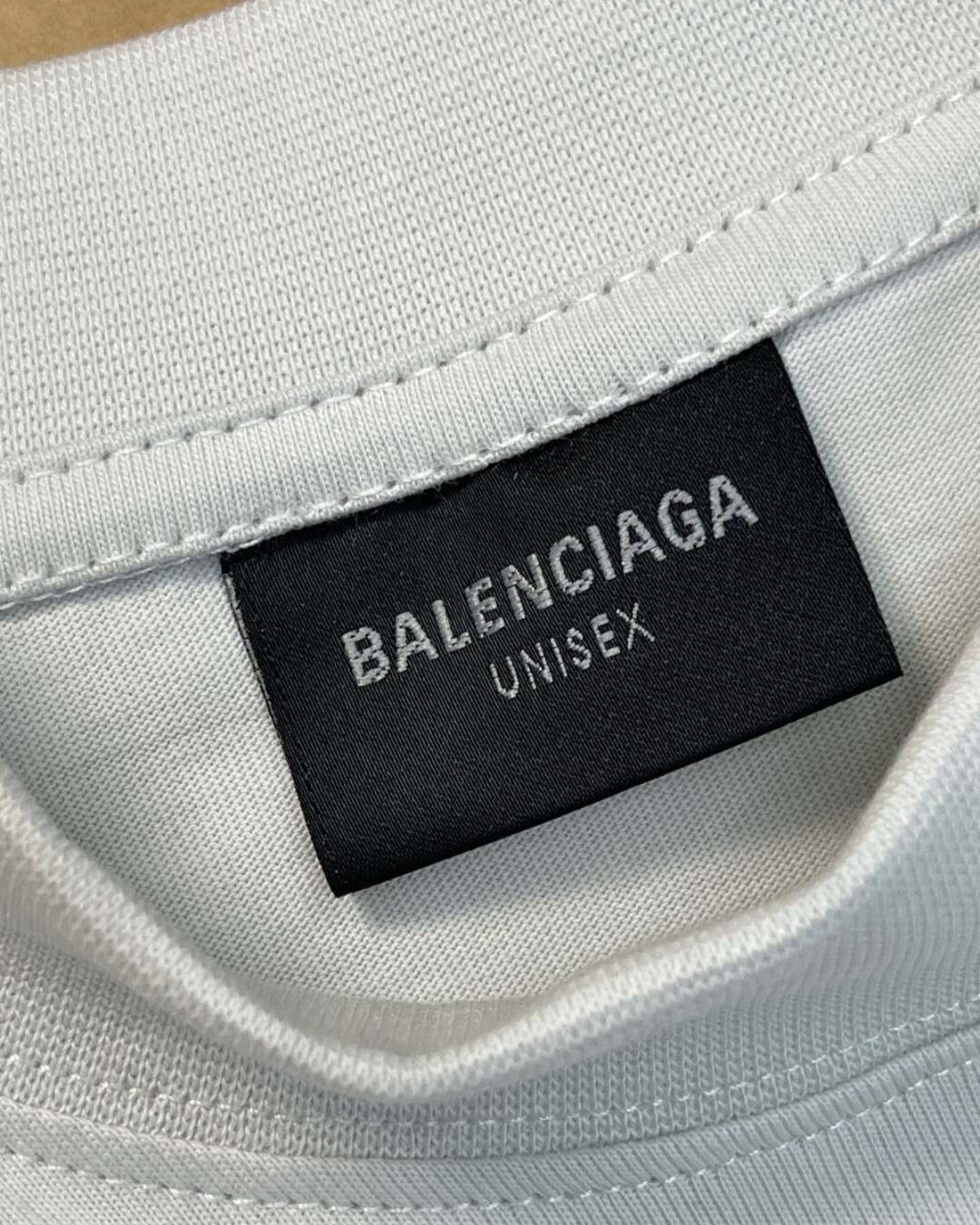 Кофта Balenciaga — изображение 6
