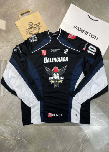 Кофта Balenciaga