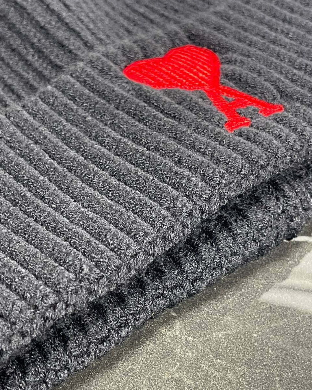 Шапка Ami — изображение 8