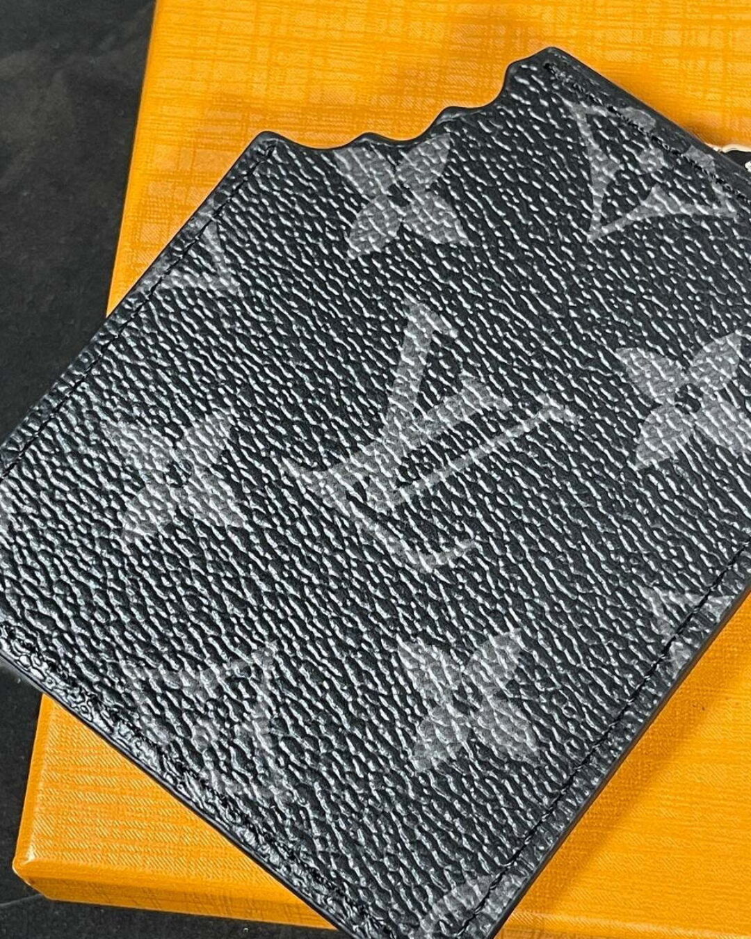 Брелок Louis Vuitton — изображение 7