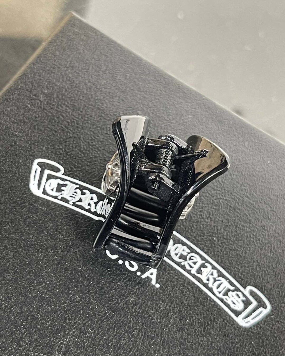 Заколка Chrome Hearts — изображение 3