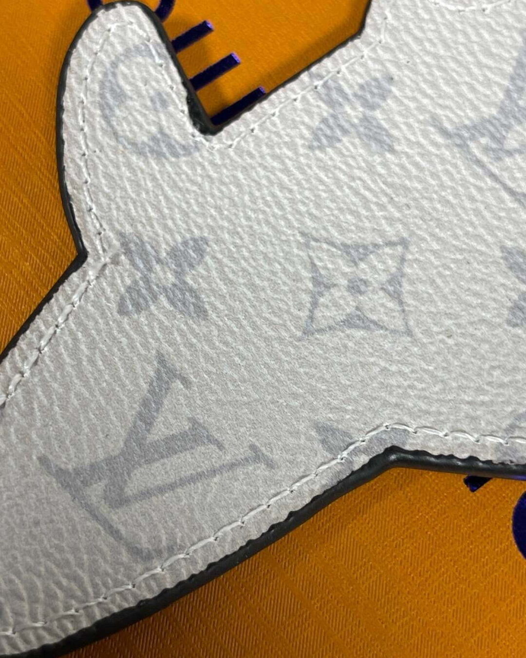 Брелок Louis Vuitton — изображение 6