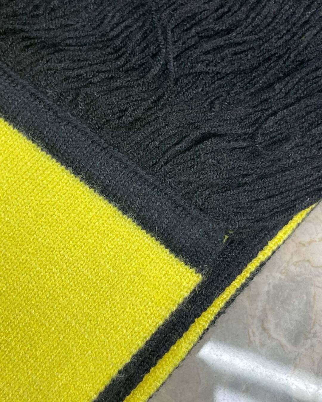 Шарф Vetements — изображение 8