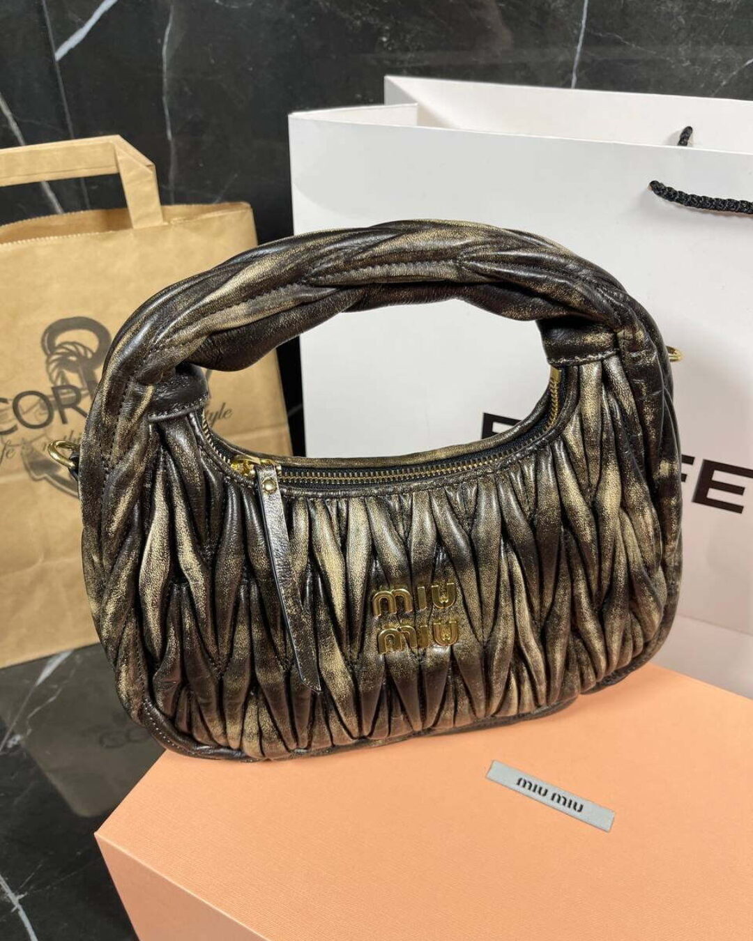 Сумка Miu Miu Wander Hobo — изображение 3