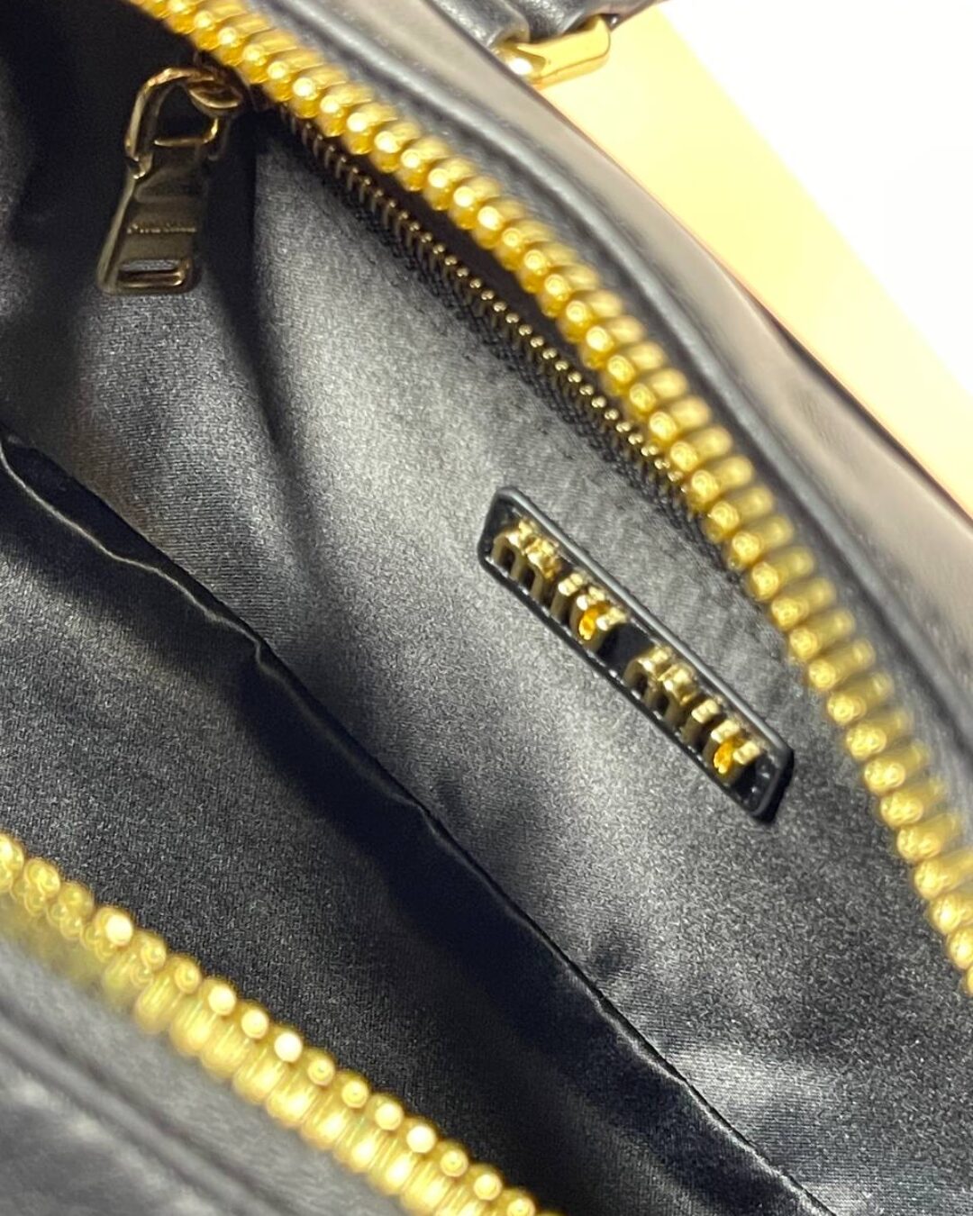 Сумка Miu Miu — изображение 10