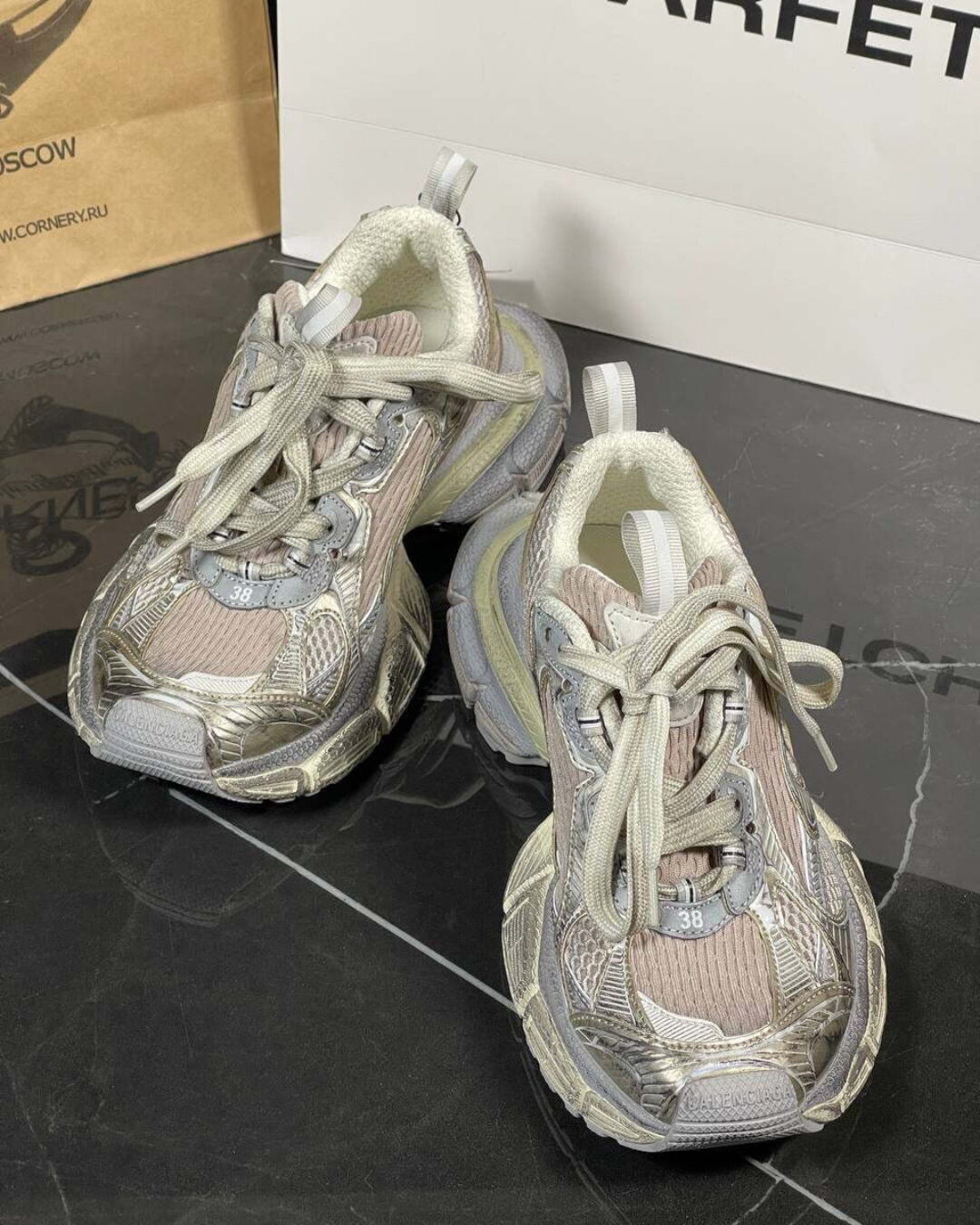 Кроссовки Balenciaga — изображение 3