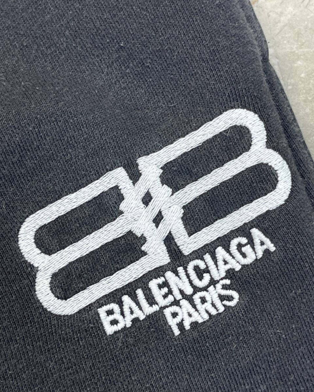Спортивные Штаны Balenciaga — изображение 4