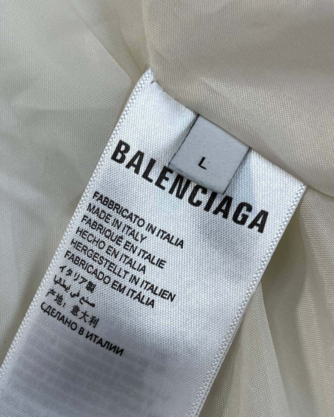 Пуховик Balenciaga — изображение 7