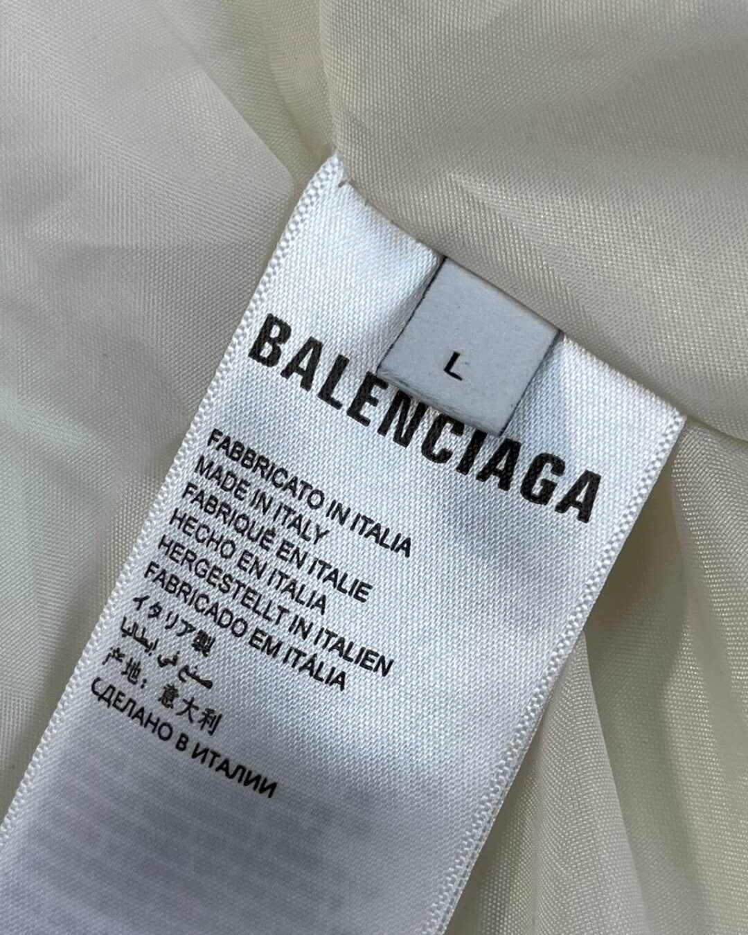 Пуховик Balenciaga — изображение 7