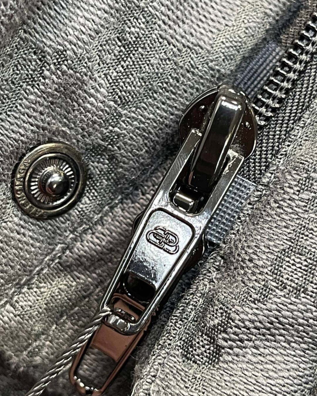 Куртка Balenciaga — изображение 5