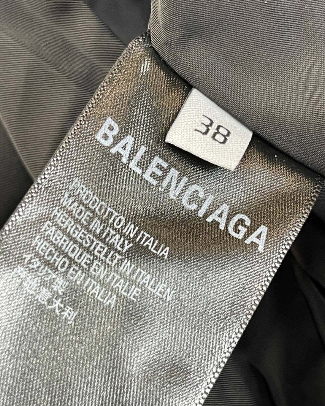 Куртка Balenciaga — изображение 7