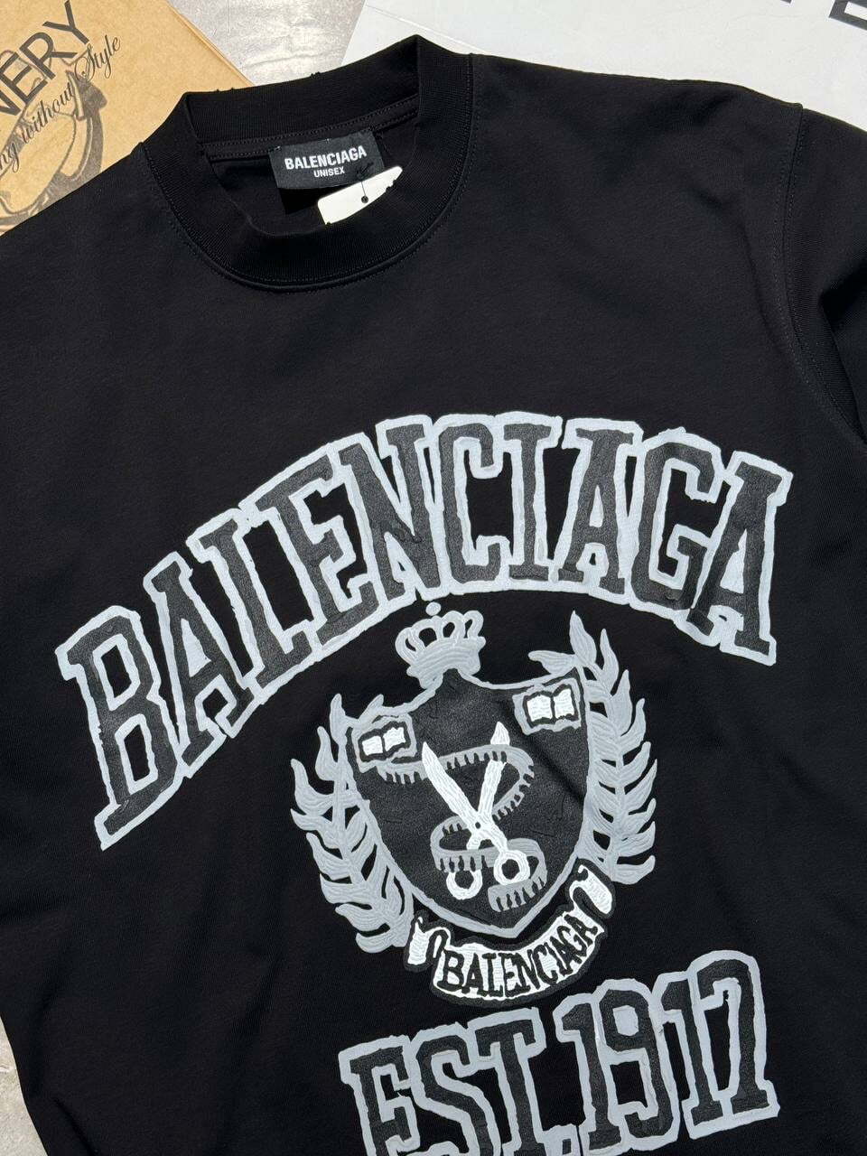 Футболка Balenciaga — фото 3