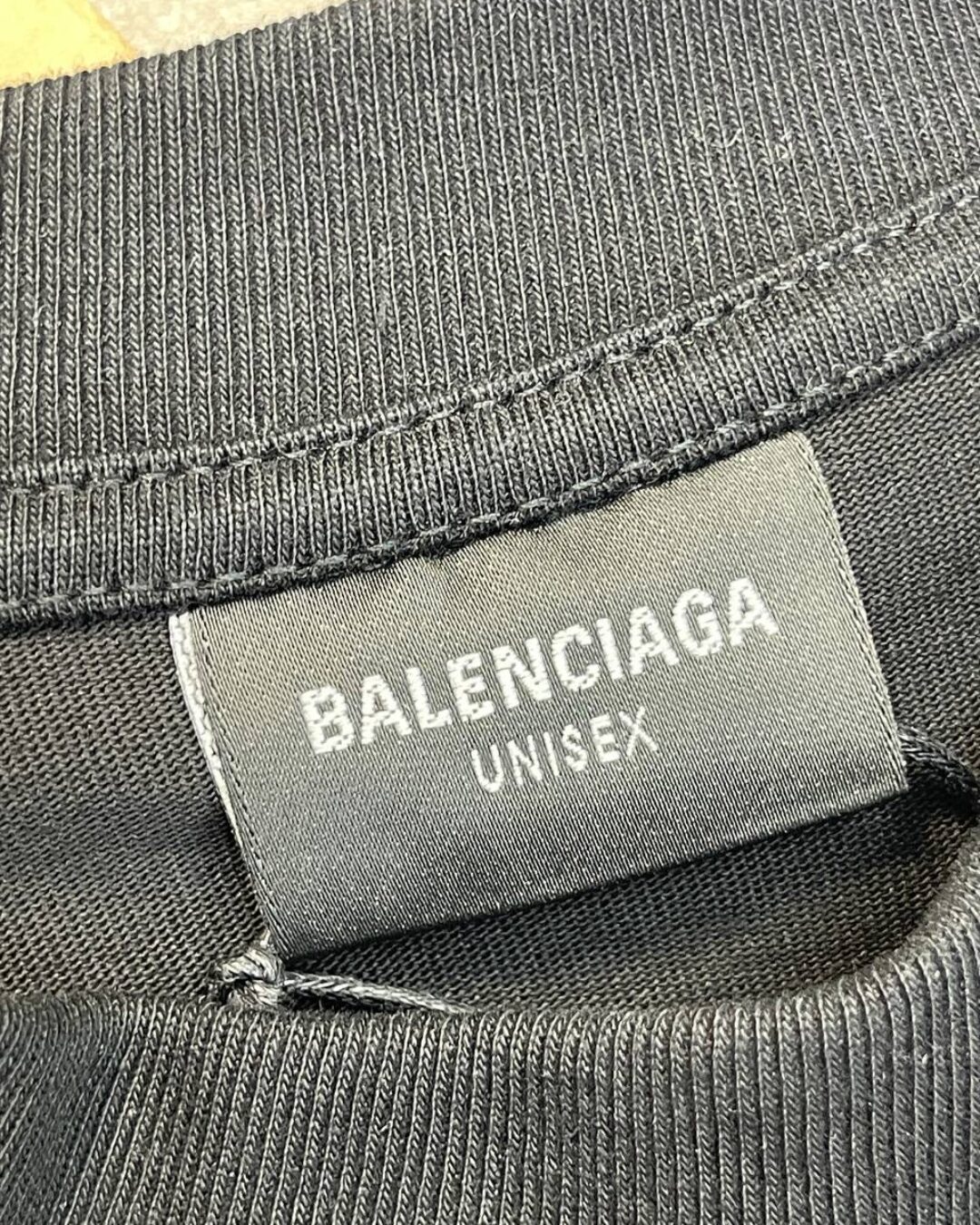 Кофта Balenciaga — изображение 7
