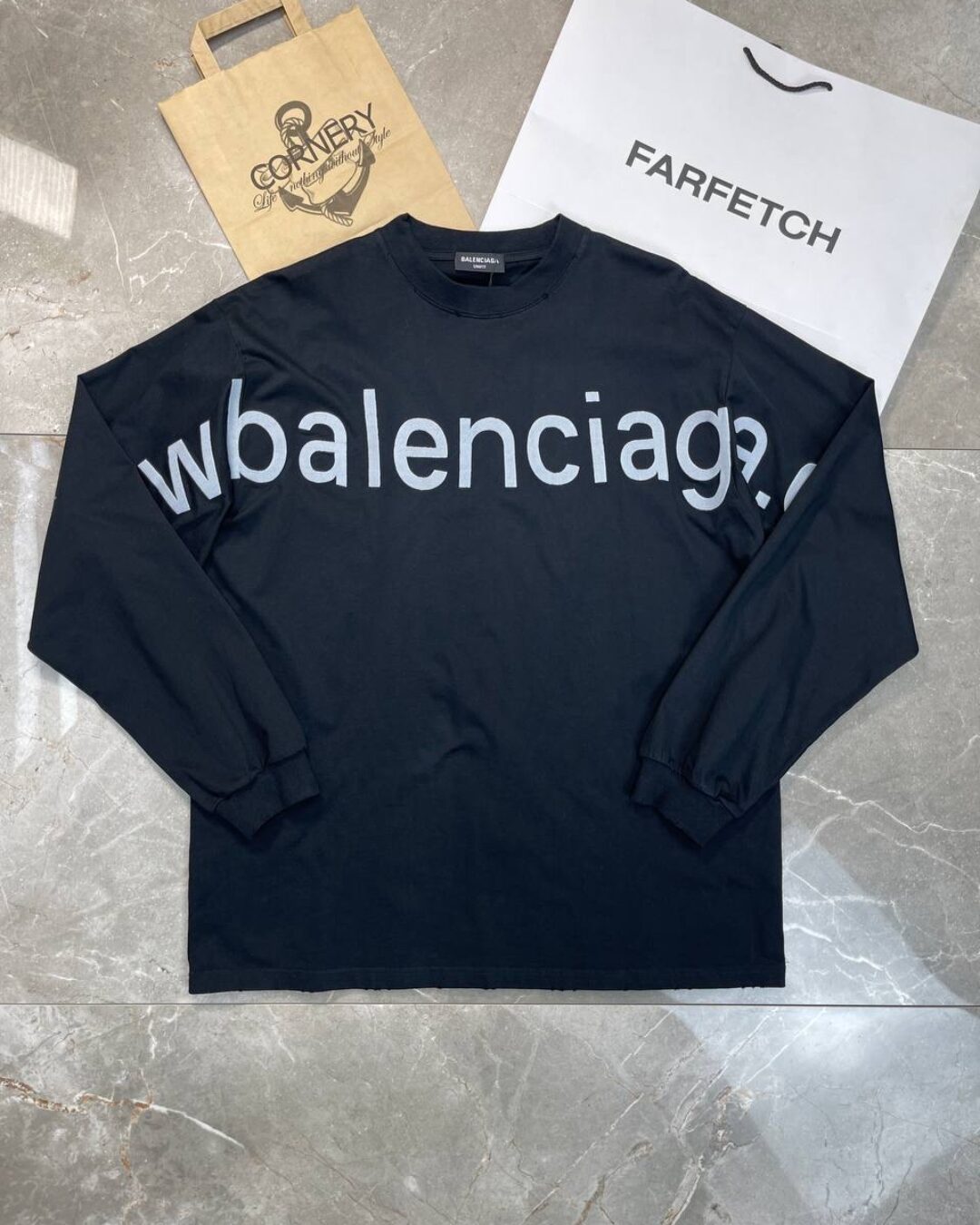 Кофта Balenciaga