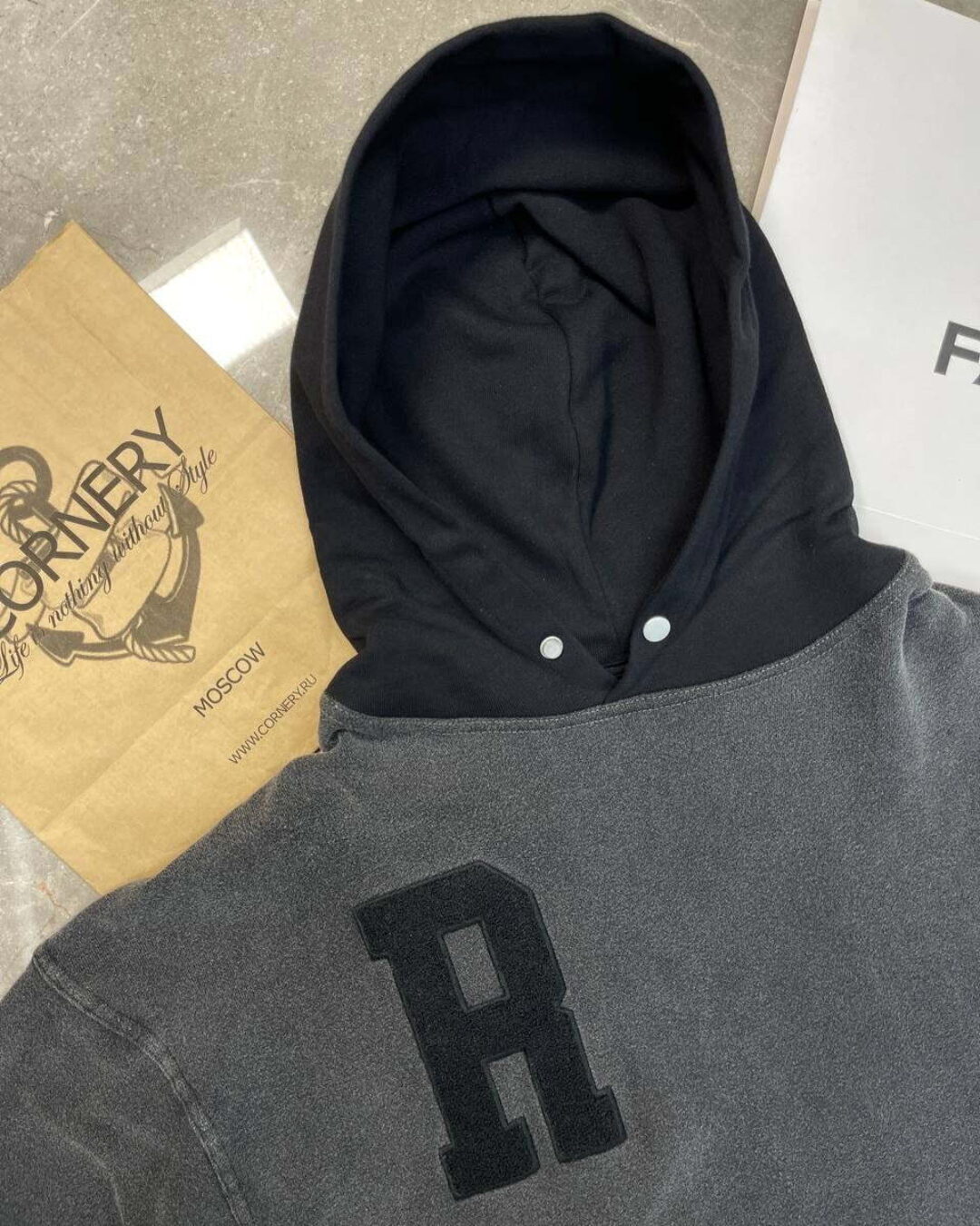 Худи Represent — изображение 3