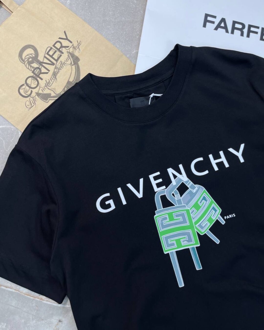 Футболка Givenchy — изображение 4