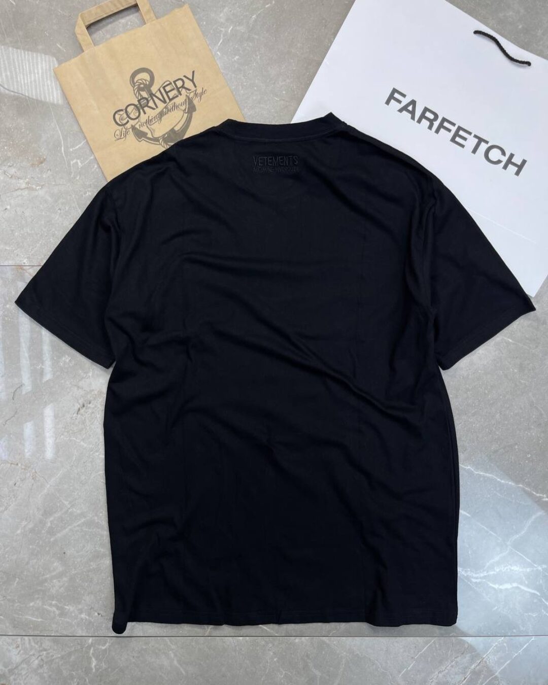 Футболка Vetements Chemistry — изображение 2