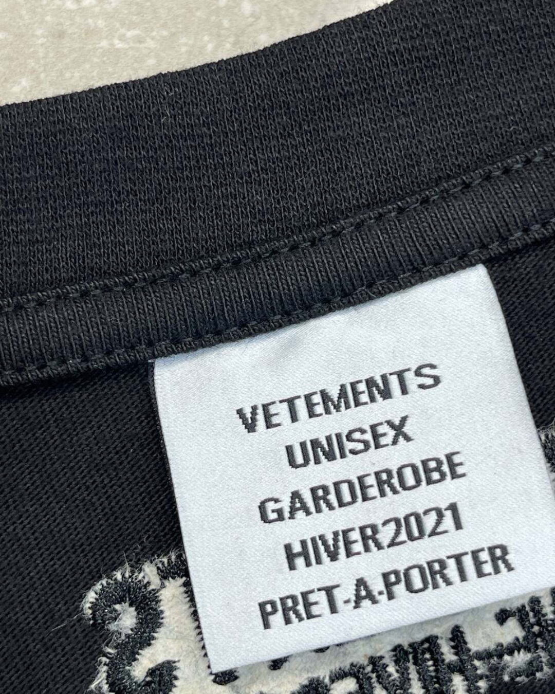 Футболка Vetements Chemistry — изображение 6