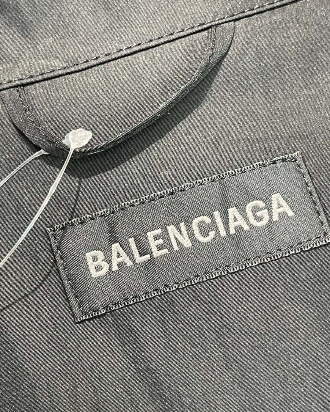 Ветровка Balenciaga — изображение 7