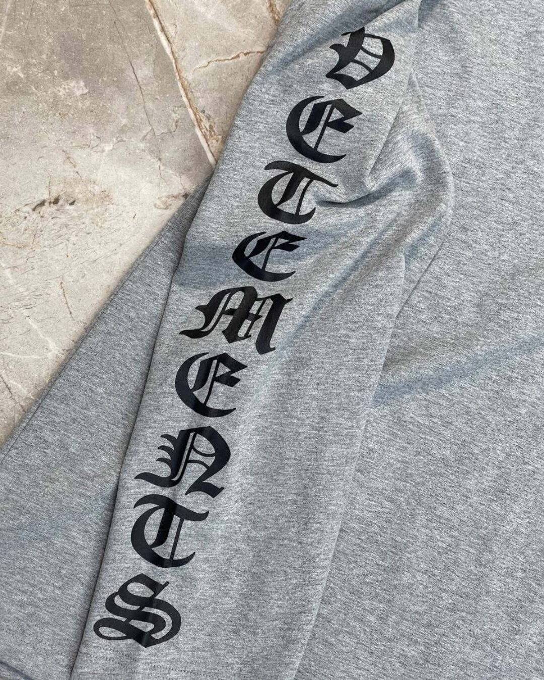 Кофта Vetements — изображение 4