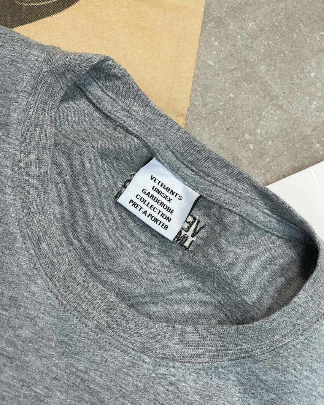 Кофта Vetements — изображение 9