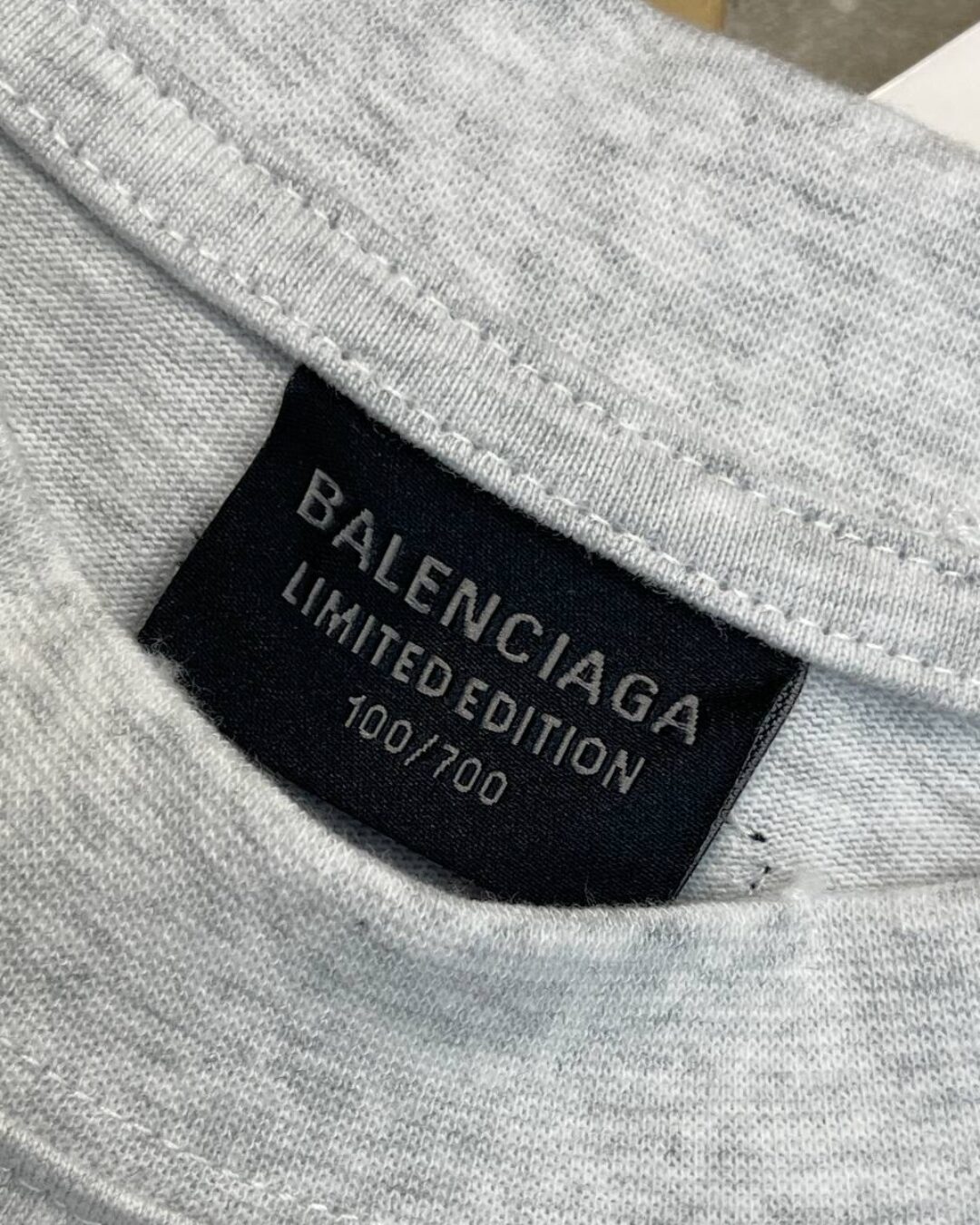 Футболка Balenciaga — изображение 3