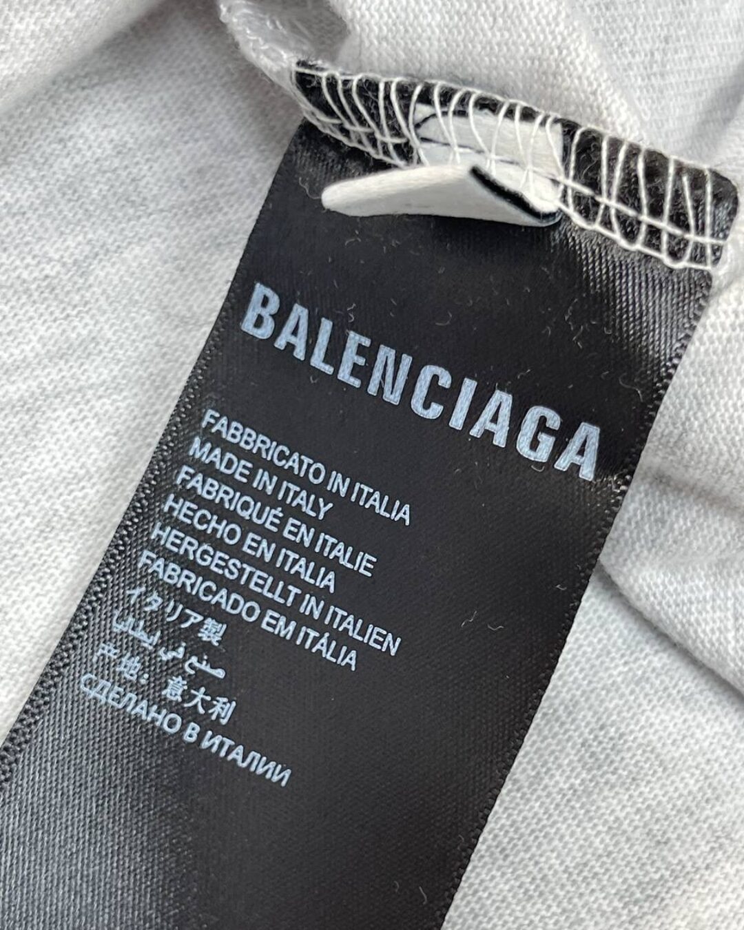 Футболка Balenciaga — изображение 7
