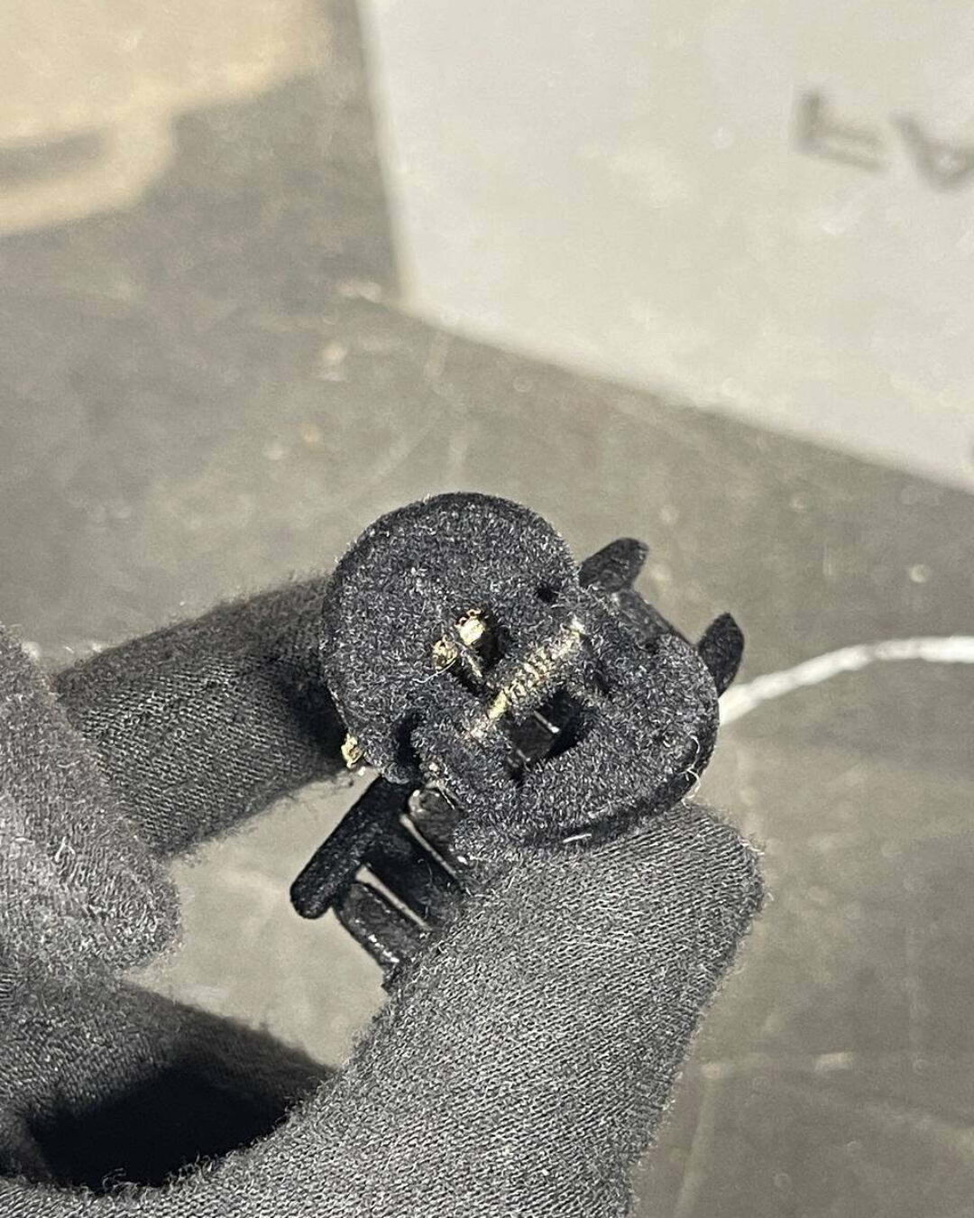 Заколка Gucci — изображение 3